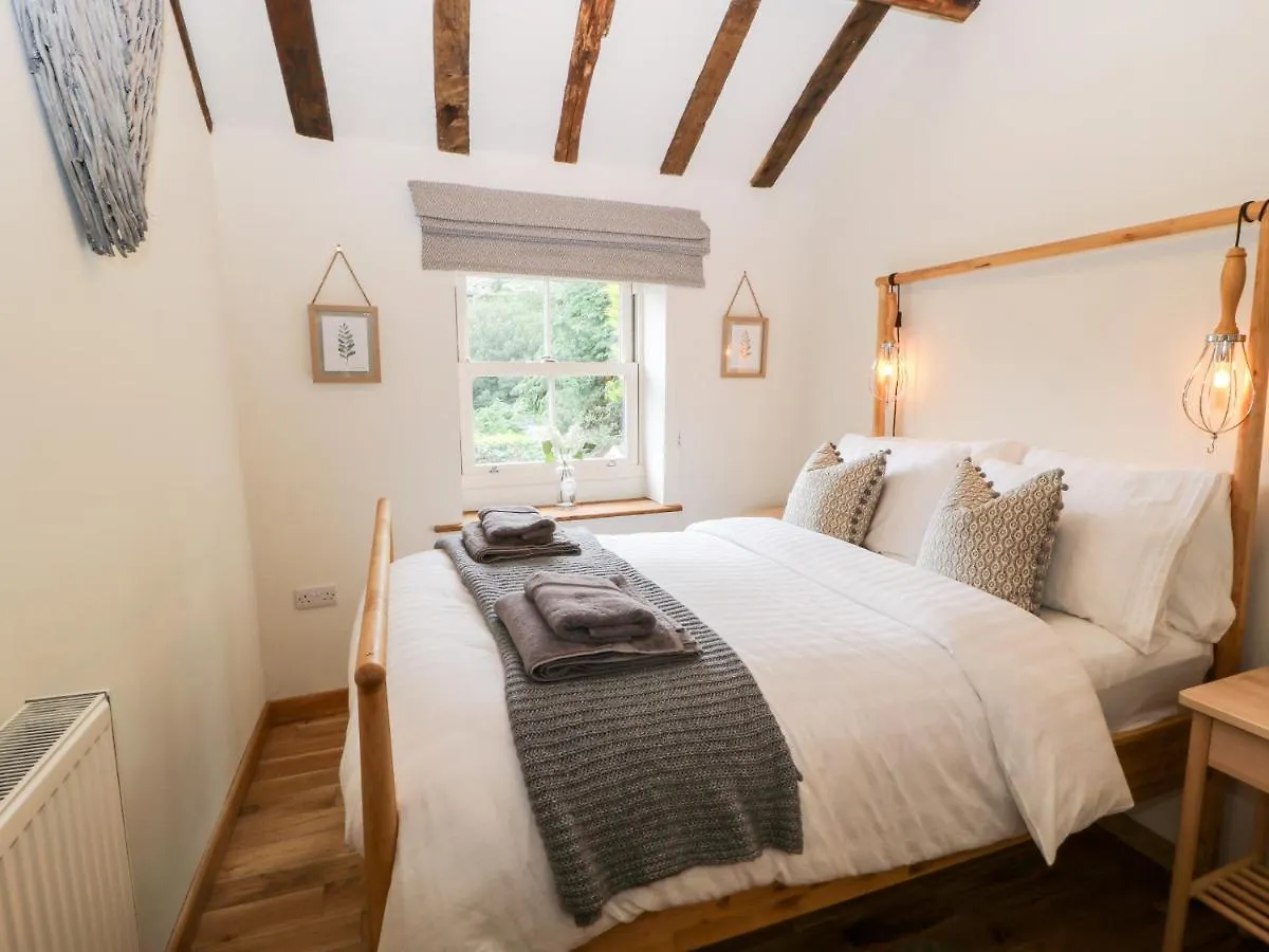 Vila 1 Oakleys Holmfirth